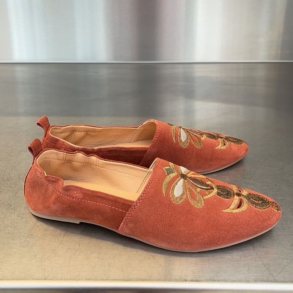 Bird of Flight embroidered suede flats. New in box from Sundance! - Picture 3 of 8